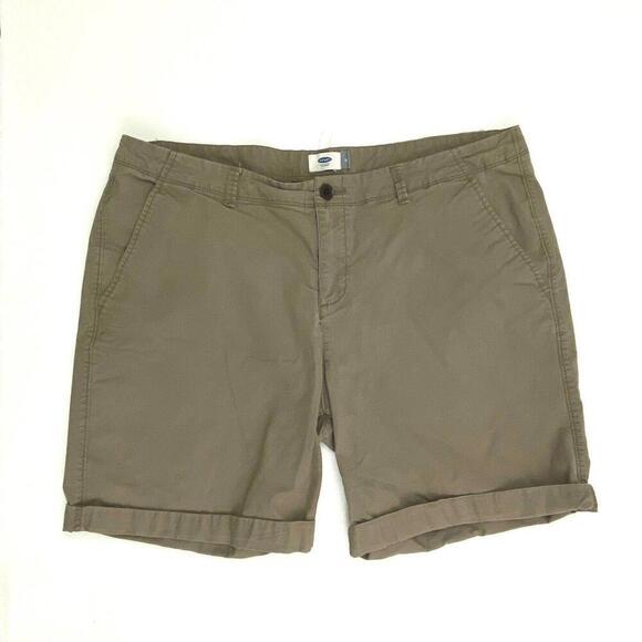 Old Navy Bermuda Cuffed Women's size 16 Brown Chino Shorts - Picture 1 of 4